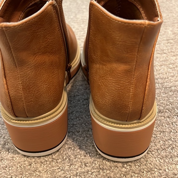 Platform wedge ankle boots - Picture 3 of 3